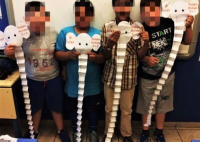 Our B junior students are presenting to their classmates.